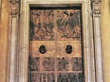 Врата Добра и Зла в Ватикане