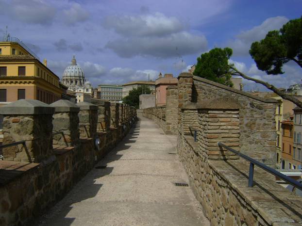 Вид на Пассетто от замка Сан-Анжело