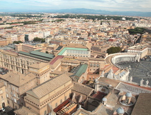 Вид на Ватикан и Рим с купола собора