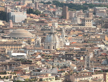 Вид достопримечательности Рима с купола Собора