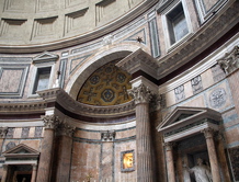 Уникальный интерьер в Пантеоне